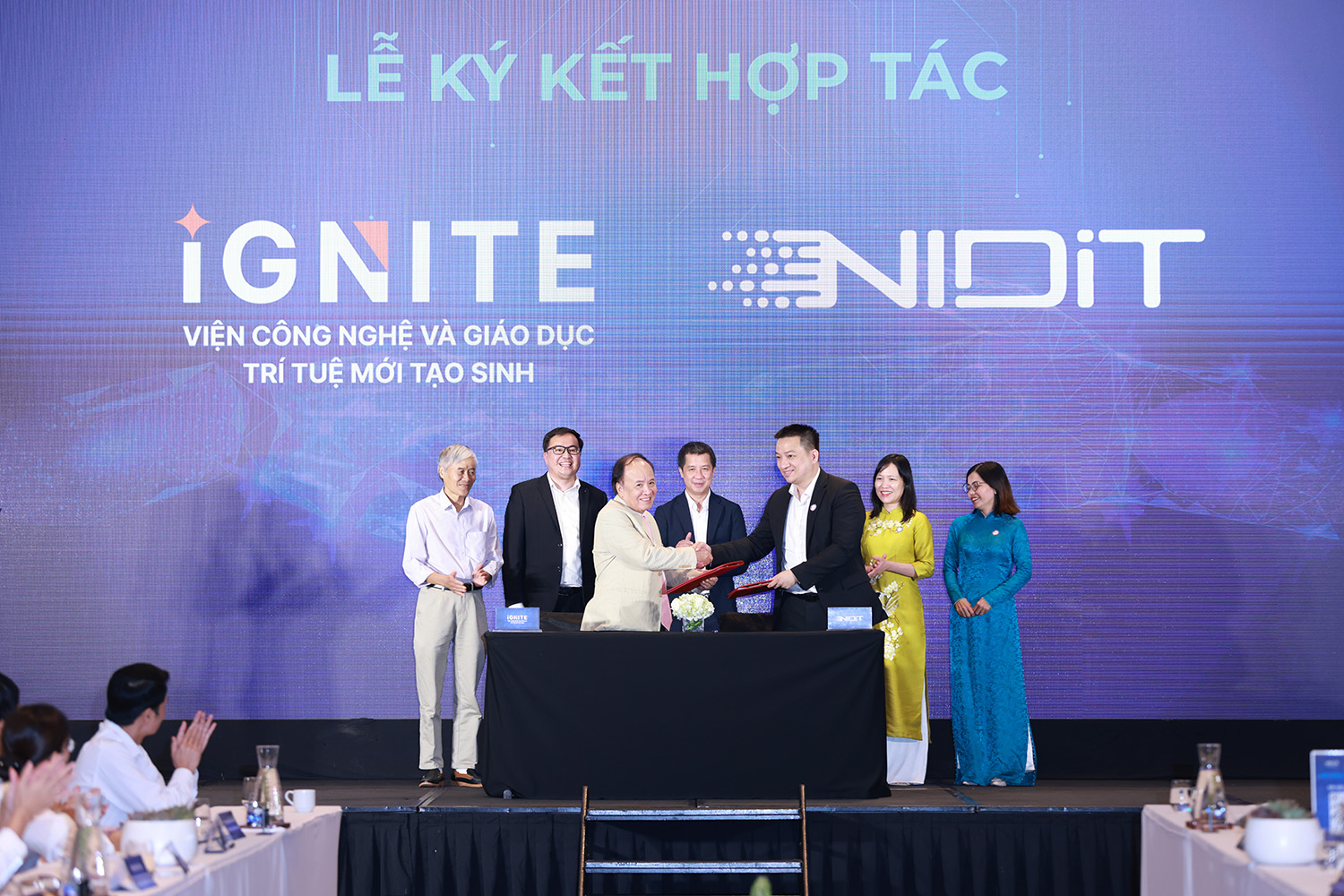 Lễ ký kết hợp tác giữa IGNITE và NIDIT