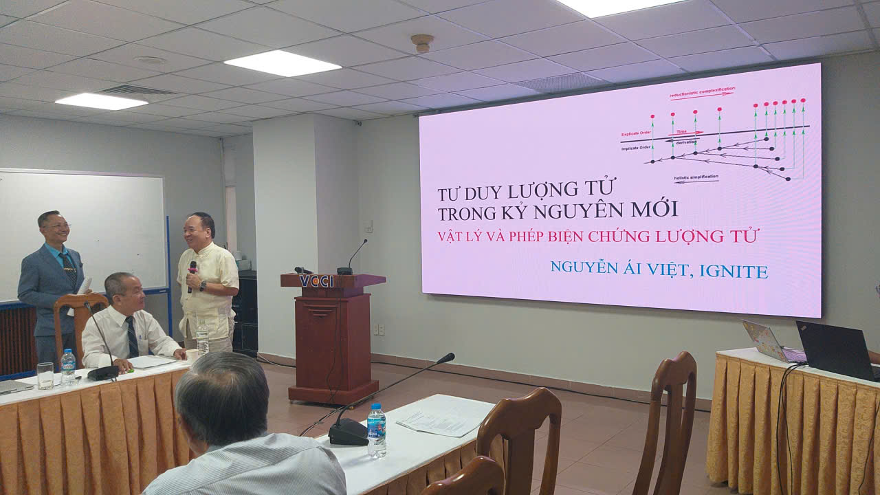 PGS.TS. Nguyễn Ái Việt chủ trì sự kiện về tư duy lượng tử tại Việt Nam